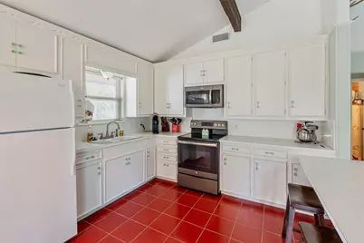 112 Greenwood Drive, Trinidad, TX 75163 - Photo 8
