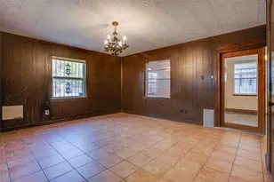 614 Marshalldell Ave, Dallas, TX 75211 - Photo 10