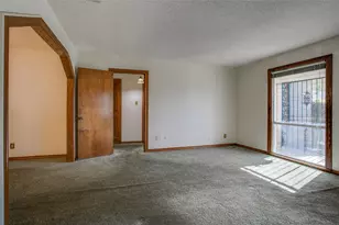 614 Marshalldell Ave, Dallas, TX 75211 - Photo 4