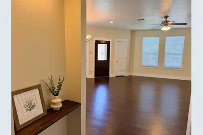 210 Belleville Drive, Lewisville, TX 75057 - Photo 8