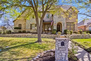 1833 Southpark Dr, Arlington, TX 76013 - Photo 1