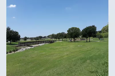 2137 Rose Hill Road, Carrollton, TX 75007 - Photo 30