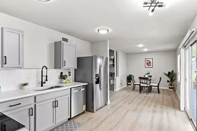 2137 Rose Hill Road, Carrollton, TX 75007 - Photo 12