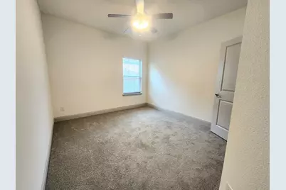 490 Oak Creek Drive, Lavon, TX 75166 - Photo 8