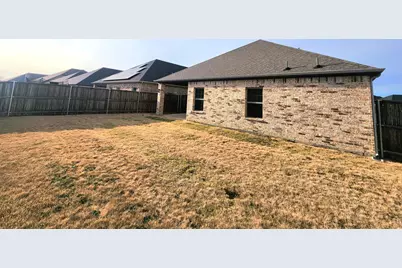 490 Oak Creek Drive, Lavon, TX 75166 - Photo 18