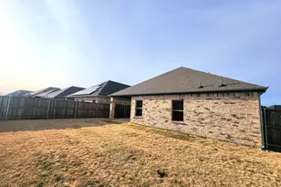 490 Oak Crk Dr, Lavon, TX 75166 - Photo 18