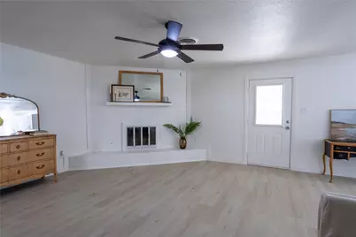7808 Chantilly Lane, Fort Worth, TX 76134 - Photo 20