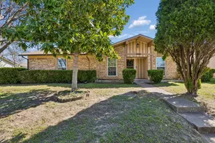 2206 Richbrook Dr, Garland, TX 75044 - Photo 2
