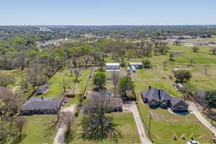 114 Jean Ln, Burleson, TX 76028 - Photo 36