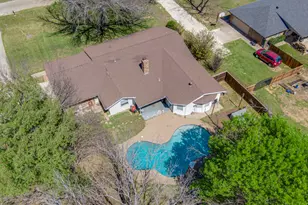 114 Jean Ln, Burleson, TX 76028 - Photo 30