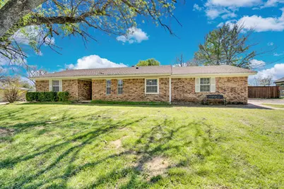 114 Jean Lane, Burleson, TX 76028 - Photo 2