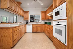 11831 Smallwood Dr, Flint, TX 75762 - Photo 10