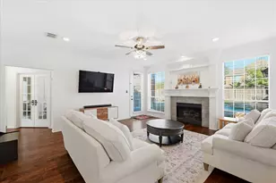 444 Avalon Ln, Coppell, TX 75019 - Photo 6