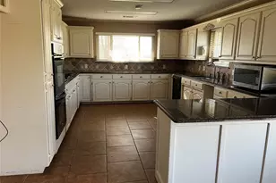 251 S 2nd St, Princeton, TX 75407 - Photo 6