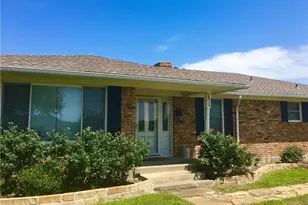 251 S 2nd St, Princeton, TX 75407 - Photo 1