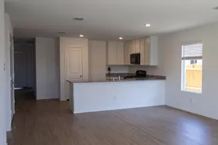 1012 Mountain Laurel Rd, Princeton, TX 75407 - Photo 4