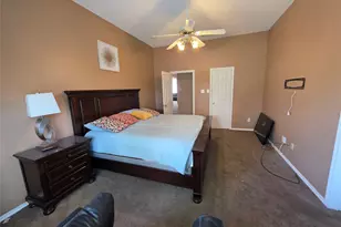 5600 Creekhollow Dr, Arlington, TX 76018 - Photo 20