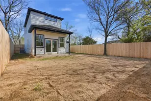 4215 Carpenter Ave, Dallas, TX 75210 - Photo 8