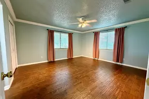 205 Mason Dr, Seven Points, TX 75143 - Photo 12