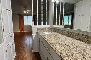 205 Mason Dr, Seven Points, TX 75143 - Photo 14