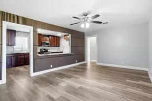 705 Vine St, Euless, TX 76040 - Photo 2