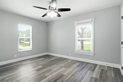 705 Vine Street, Euless, TX 76040 - Photo 8