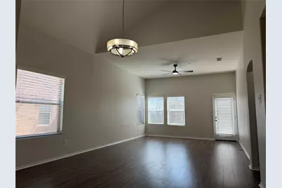 10035 Wake Bridge Drive, Frisco, TX 75035 - Photo 12