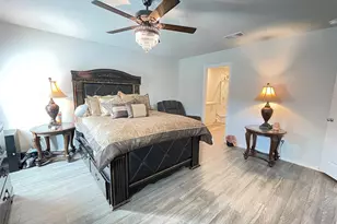 408 Parker Oaks Dr, Chandler, TX 75758 - Photo 12