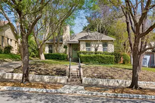 1114 Valencia St, Dallas, TX 75223 - Photo 2