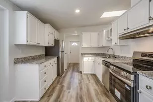 8800 Kelly Ln, Alvarado, TX 76009 - Photo 14