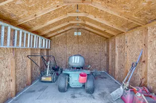 8800 Kelly Ln, Alvarado, TX 76009 - Photo 34