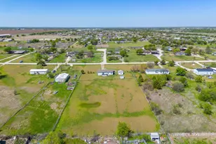 8800 Kelly Ln, Alvarado, TX 76009 - Photo 40