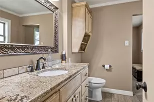 5515 Lake Charles Dr, Waco, TX 76710 - Photo 10