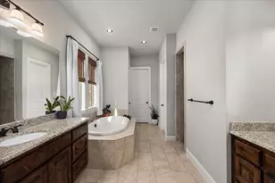 7817 Bella Flora Dr, Fort Worth, TX 76126 - Photo 20