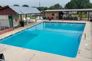 237 Wildwind St, Gun Barrel City, TX 75156 - Photo 18