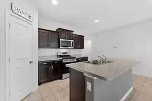 16616 Milwaukee St, Justin, TX 76247 - Photo 12