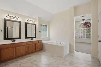 6613 Barclay Lane, Garland, TX 75044 - Photo 18