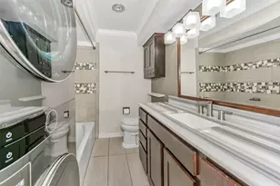 7906 Royal Ln, Dallas, TX 75230 - Photo 20