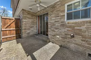 7906 Royal Ln, Dallas, TX 75230 - Photo 32