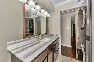 7906 Royal Ln, Dallas, TX 75230 - Photo 22