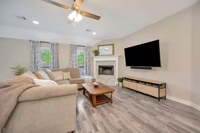 608 Perry Drive, White Settlement, TX 76108 - Photo 4