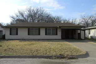 509 N Sewell Dr, Decatur, TX 76234 - Photo 1