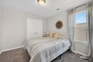 210 Briarwood Ln, Lake Dallas, TX 75065 - Photo 24