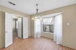 1503 N Fielder Rd, Arlington, TX 76012 - Photo 14