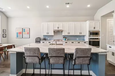 847 Longbranch Way, Little Elm, TX 76227 - Photo 8