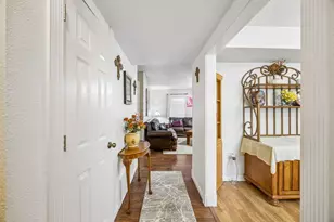 2417 Laurel Ln, Plano, TX 75074 - Photo 4