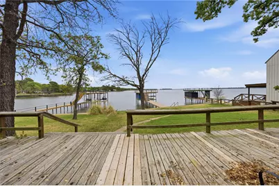 125 Pebble Beach Drive, Mabank, TX 75156 - Photo 18