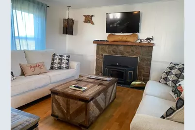 104 Long View Drive, Mineral Wells, TX 76067 - Photo 4