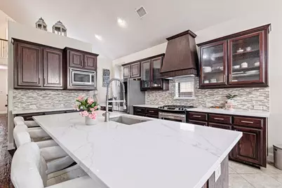 12130 Jackson Creek Drive, Dallas, TX 75243 - Photo 8