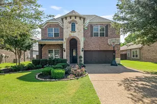 12130 Jackson Creek Dr, Dallas, TX 75243 - Photo 2